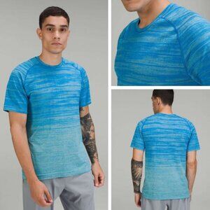 LULULEMON Metal Vent Tech Short Sleeve V-Neck Shirt 2.0 Size Small Static Storm